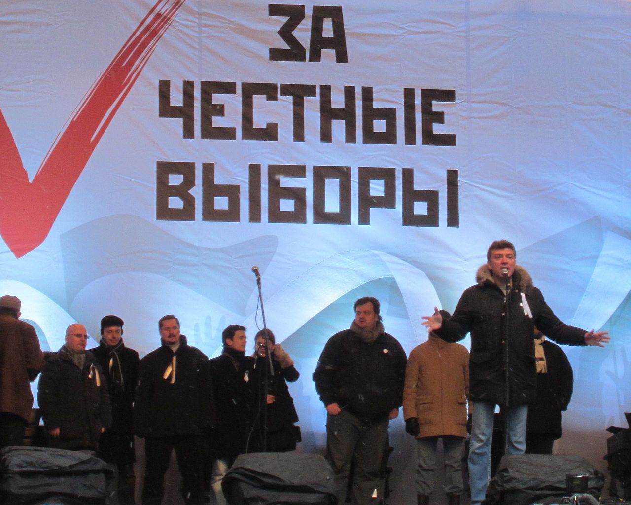 Boris Nemtsov 24 Dec 2011 height=491