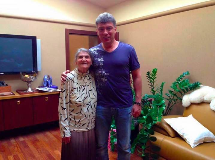 Boris Nemtsov Mom height=461 height=457