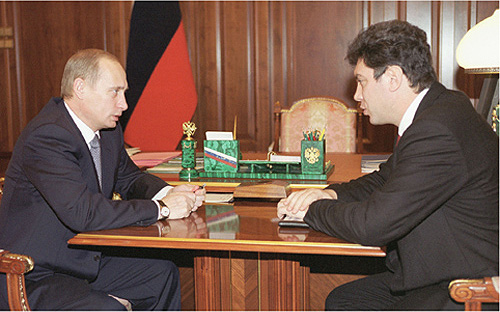 Putin and Nemtsov in the Kremlin,  5 Dec 2000. (Photo: Kremlin presidential press office.) height=381