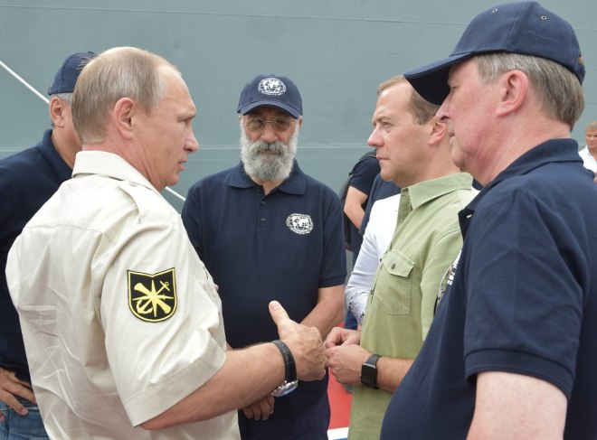 Medvedev Putin Russian Geographical Society Crimea 18 Aug 2015 a height=487